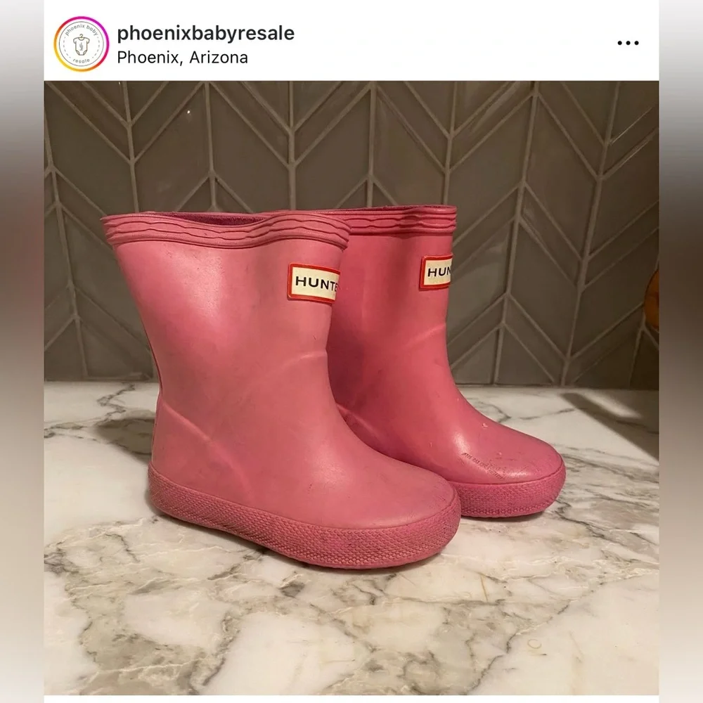 $24 ADD ON toddler hunter boots 5c‎